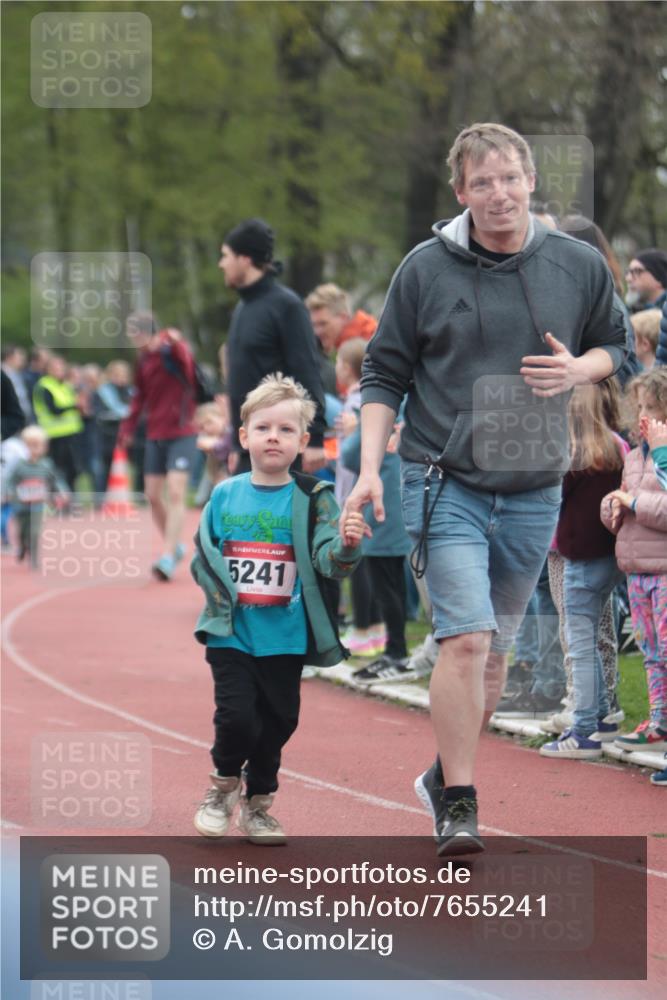 13.04.2025 - Hammer Lauf A. Gomolzig http://msf.ph/oto/7655241 13.04.2025 09:11:27 Ziel  meine-sportfotos.de