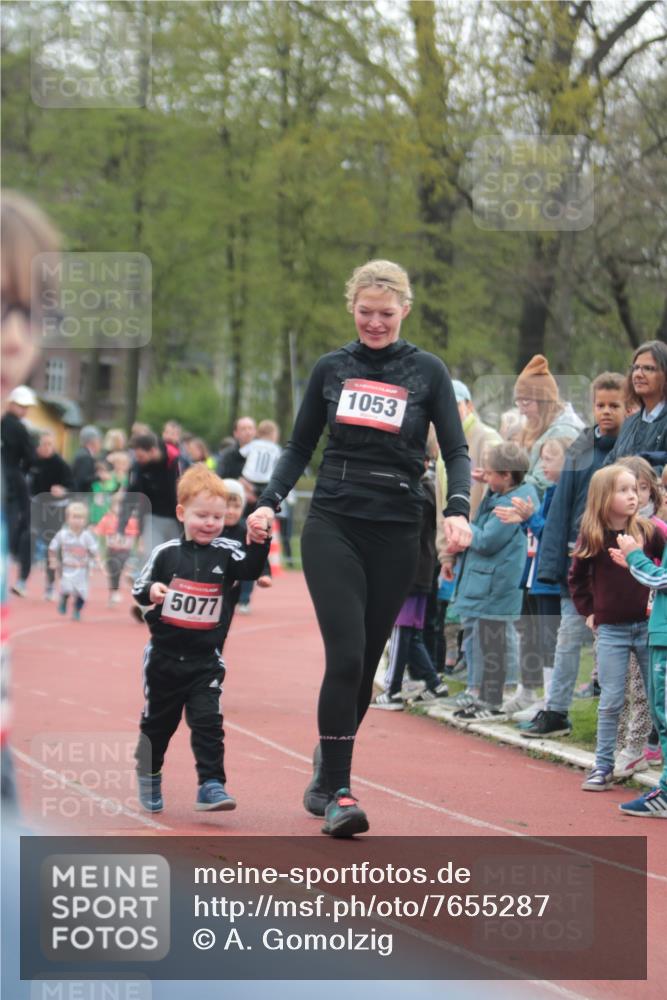 13.04.2025 - Hammer Lauf A. Gomolzig http://msf.ph/oto/7655287 13.04.2025 09:12:05 Ziel  meine-sportfotos.de