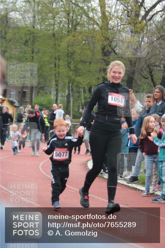 13.04.2025 - Hammer Lauf A. Gomolzig http://msf.ph/oto/7655289 13.04.2025 09:12:06 Ziel  meine-sportfotos.de