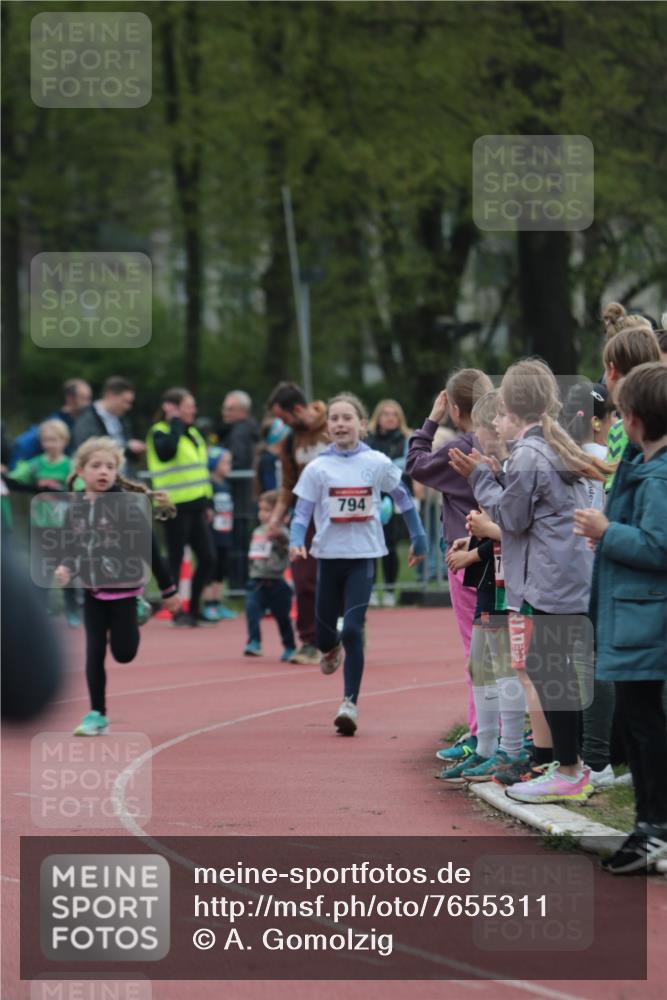 13.04.2025 - Hammer Lauf A. Gomolzig http://msf.ph/oto/7655311 13.04.2025 09:12:43 Ziel  meine-sportfotos.de
