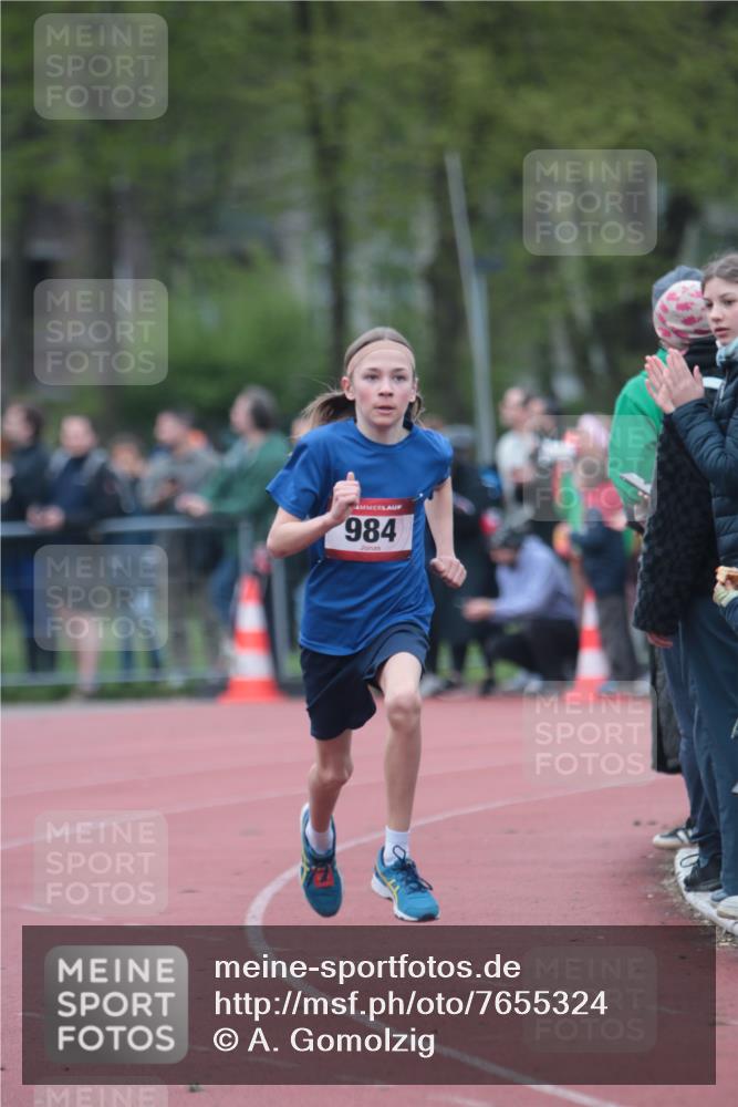 13.04.2025 - Hammer Lauf A. Gomolzig http://msf.ph/oto/7655324 13.04.2025 09:22:02 Ziel 457, 984 meine-sportfotos.de