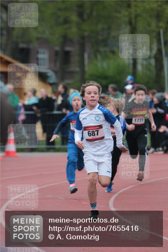 13.04.2025 - Hammer Lauf A. Gomolzig http://msf.ph/oto/7655416 13.04.2025 09:22:37 Ziel 687, 1012, 1402, 1528, 1758, 1777 meine-sportfotos.de