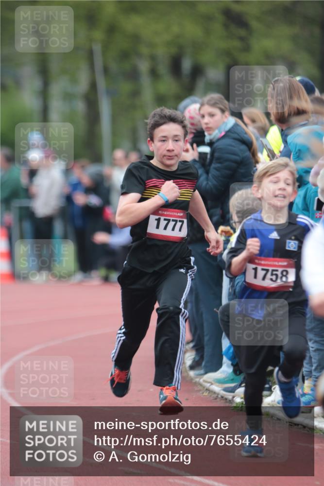 13.04.2025 - Hammer Lauf A. Gomolzig http://msf.ph/oto/7655424 13.04.2025 09:22:38 Ziel 1402, 1528, 1758, 1777 meine-sportfotos.de