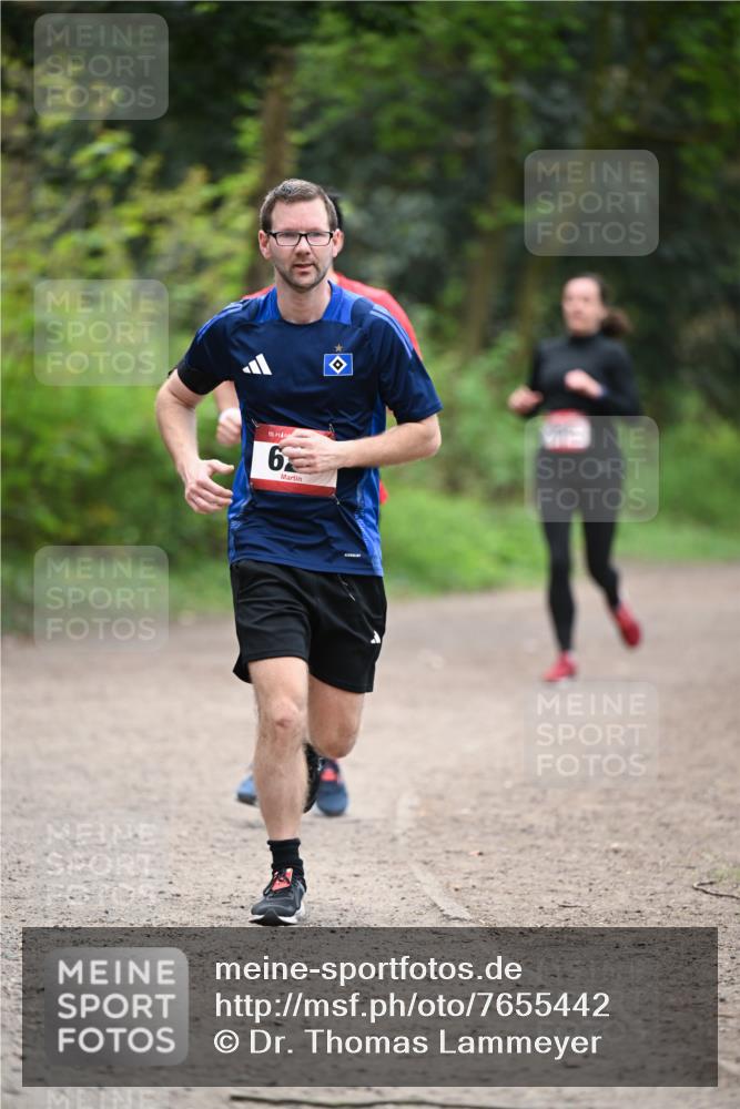 13.04.2025 - Hammer Lauf Dr. Thomas Lammeyer http://msf.ph/oto/7655442 13.04.2025 10:36:46 Laufen 15, 6 meine-sportfotos.de