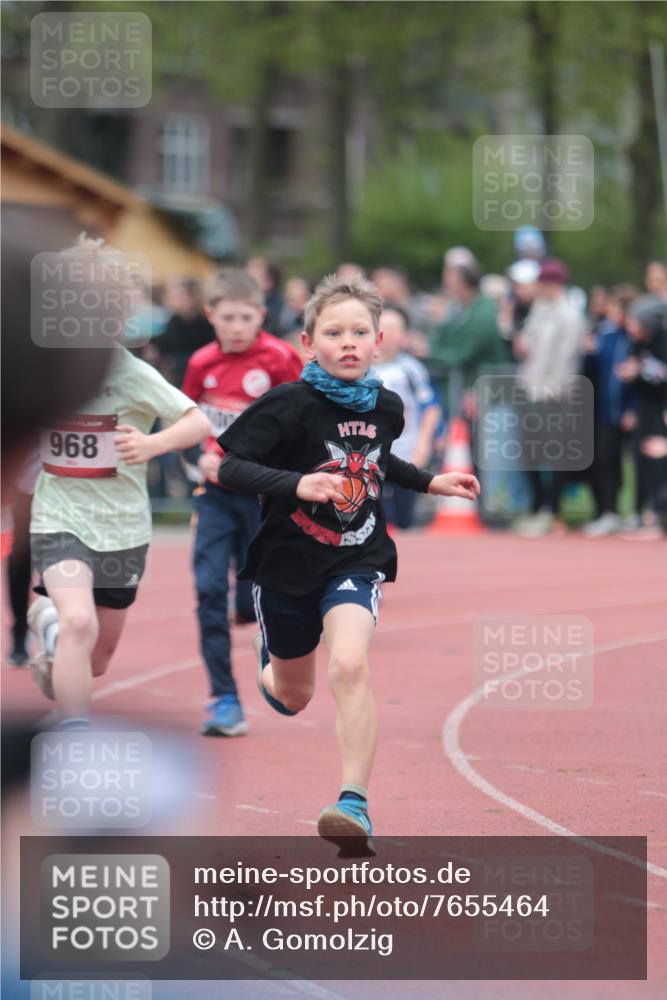 13.04.2025 - Hammer Lauf A. Gomolzig http://msf.ph/oto/7655464 13.04.2025 09:22:50 Ziel 535, 883, 909, 931, 968, 1034, 1038, 1050, 1102, 1235, 1259, 1306, 1417, 1726, 1833 meine-sportfotos.de