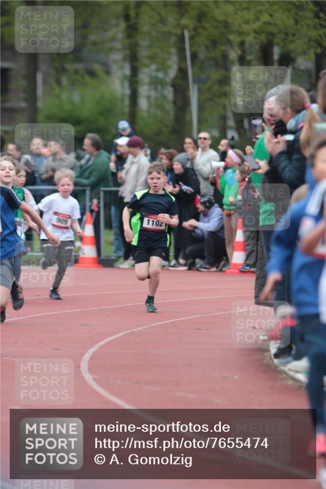 13.04.2025 - Hammer Lauf A. Gomolzig http://msf.ph/oto/7655474 13.04.2025 09:22:54 Ziel 784, 883, 909, 978, 996, 1038, 1102, 1235, 1308, 1417, 1833 meine-sportfotos.de