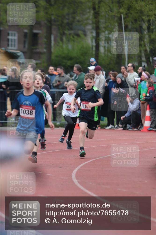 13.04.2025 - Hammer Lauf A. Gomolzig http://msf.ph/oto/7655478 13.04.2025 09:22:54 Ziel 784, 883, 909, 978, 996, 1038, 1102, 1235, 1308, 1417, 1833 meine-sportfotos.de