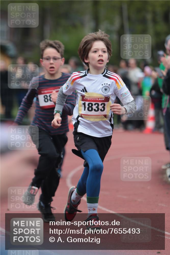 13.04.2025 - Hammer Lauf A. Gomolzig http://msf.ph/oto/7655493 13.04.2025 09:22:58 Ziel 613, 701, 784, 883, 909, 910, 972, 978, 996, 1308, 1833 meine-sportfotos.de