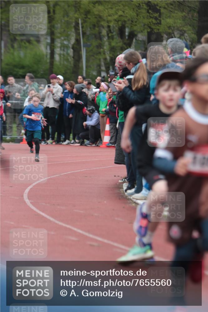 13.04.2025 - Hammer Lauf A. Gomolzig http://msf.ph/oto/7655560 13.04.2025 09:23:24 Ziel 594, 596, 700, 861, 887, 925, 928, 932, 1020, 1056, 1089, 1294, 1424, 1483, 1485, 1517, 1879 meine-sportfotos.de