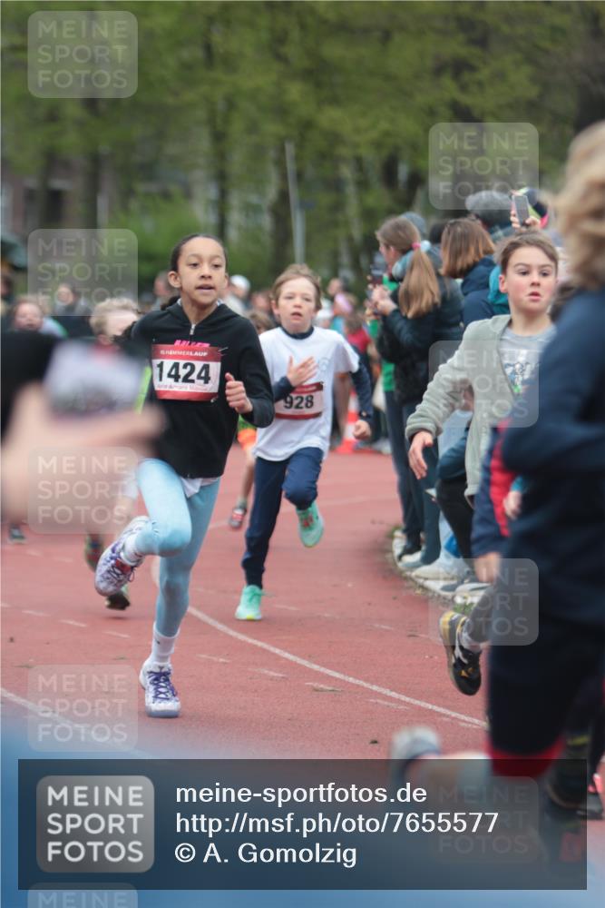 13.04.2025 - Hammer Lauf A. Gomolzig http://msf.ph/oto/7655577 13.04.2025 09:23:31 Ziel 596, 834, 892, 898, 928, 933, 1089, 1157, 1159, 1242, 1358, 1424, 1483, 1514, 1517, 1534, 1545, 1879 meine-sportfotos.de