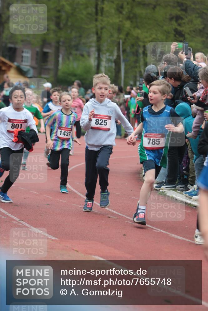 13.04.2025 - Hammer Lauf A. Gomolzig http://msf.ph/oto/7655748 13.04.2025 09:24:30 Ziel 785, 793, 801, 825, 991, 992, 1036, 1065, 1116, 1352, 1426, 1431, 1437, 1442, 1452, 1470, 1540, 1621, 1623, 1722, 1886, 1905 meine-sportfotos.de