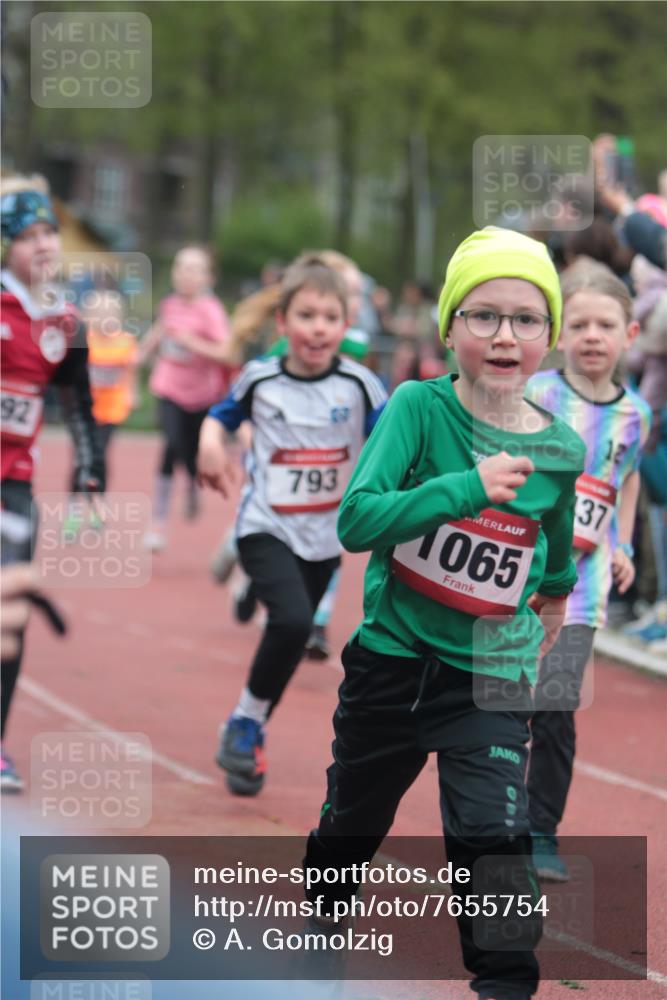 13.04.2025 - Hammer Lauf A. Gomolzig http://msf.ph/oto/7655754 13.04.2025 09:24:32 Ziel 362, 793, 930, 991, 992, 1036, 1116, 1413, 1431, 1437, 1442, 1452, 1470, 1621, 1623, 1886, 1905 meine-sportfotos.de