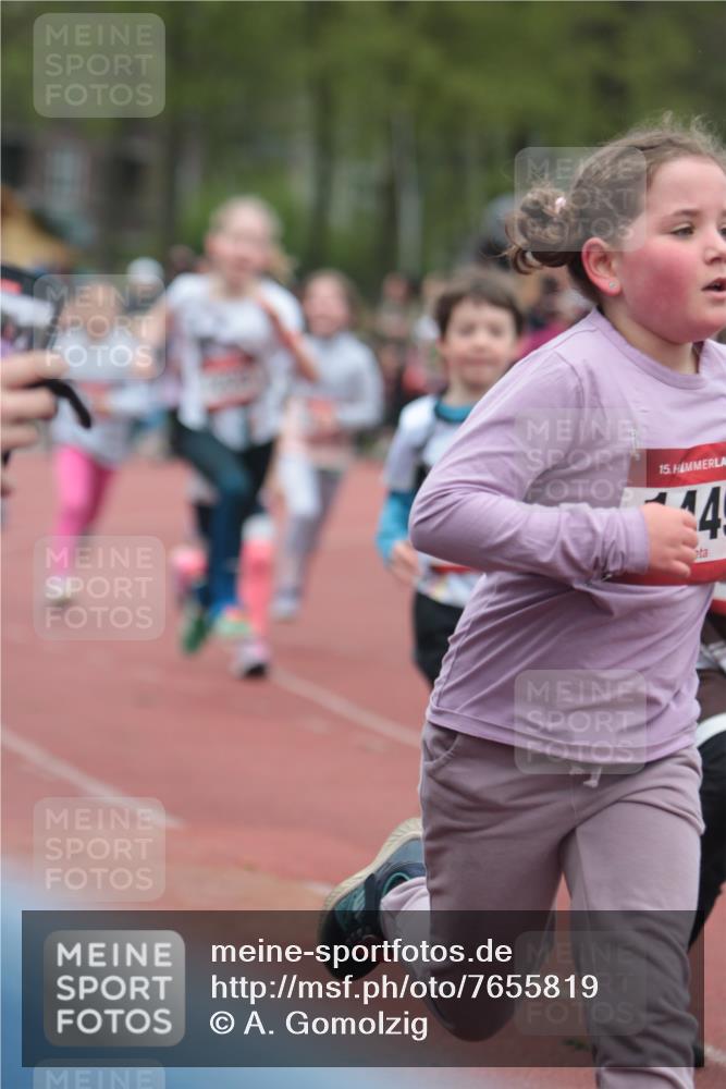 13.04.2025 - Hammer Lauf A. Gomolzig http://msf.ph/oto/7655819 13.04.2025 09:24:59 Ziel 437, 595, 775, 783, 1058, 1233, 1234, 1252, 1408, 1410, 1411, 1427, 1440, 1449, 1454, 1455, 1522, 1527, 1750, 1842 meine-sportfotos.de