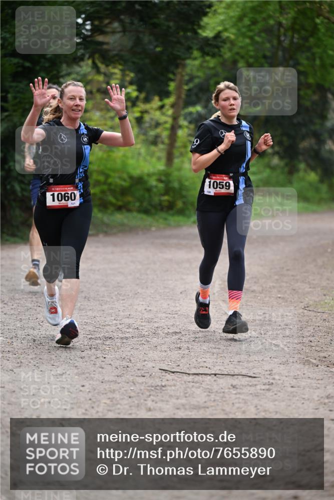 13.04.2025 - Hammer Lauf Dr. Thomas Lammeyer http://msf.ph/oto/7655890 13.04.2025 10:37:49 Laufen 15, 1060, 1059, 128 meine-sportfotos.de