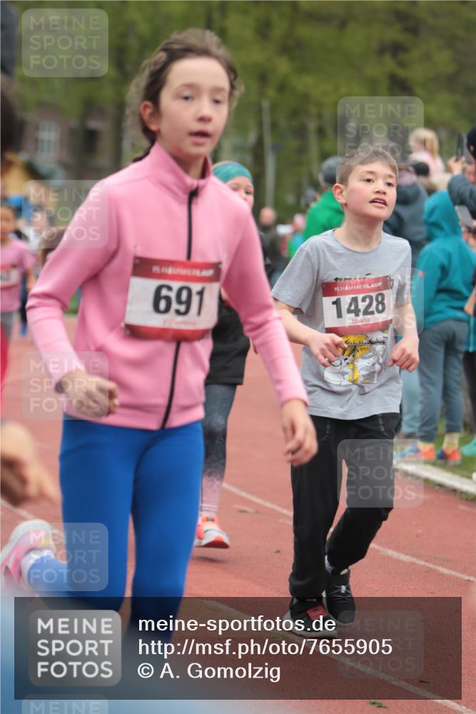 13.04.2025 - Hammer Lauf A. Gomolzig http://msf.ph/oto/7655905 13.04.2025 09:25:38 Ziel 542, 657, 682, 777, 795, 816, 820, 973, 989, 1141, 1428, 1461, 1536, 1615, 1918 meine-sportfotos.de