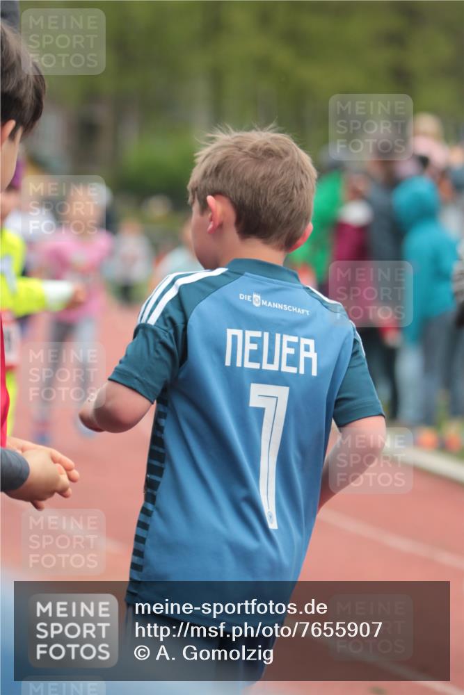 13.04.2025 - Hammer Lauf A. Gomolzig http://msf.ph/oto/7655907 13.04.2025 09:25:39 Ziel 542, 657, 777, 795, 816, 820, 866, 973, 989, 1141, 1172, 1419, 1421, 1428, 1461, 1536, 1918 meine-sportfotos.de