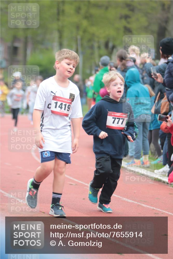 13.04.2025 - Hammer Lauf A. Gomolzig http://msf.ph/oto/7655914 13.04.2025 09:25:42 Ziel 657, 777, 816, 820, 866, 941, 1141, 1172, 1419, 1421, 1425, 1536, 1547, 1918 meine-sportfotos.de