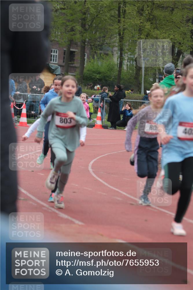 13.04.2025 - Hammer Lauf A. Gomolzig http://msf.ph/oto/7655953 13.04.2025 09:25:54 Ziel 402, 640, 803, 809, 901, 921, 1240, 1315, 1414, 1423, 1811 meine-sportfotos.de