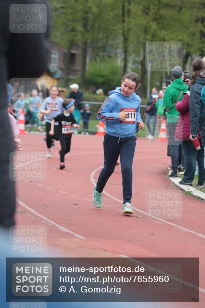 13.04.2025 - Hammer Lauf A. Gomolzig http://msf.ph/oto/7655960 13.04.2025 09:25:56 Ziel 640, 805, 921, 1240, 1250, 1315, 1414, 1423, 1811 meine-sportfotos.de