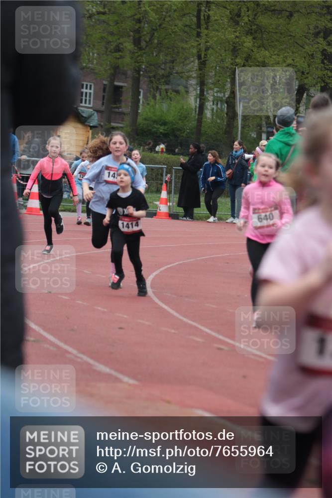 13.04.2025 - Hammer Lauf A. Gomolzig http://msf.ph/oto/7655964 13.04.2025 09:25:57 Ziel 640, 805, 848, 921, 964, 1240, 1250, 1414, 1423, 1811 meine-sportfotos.de
