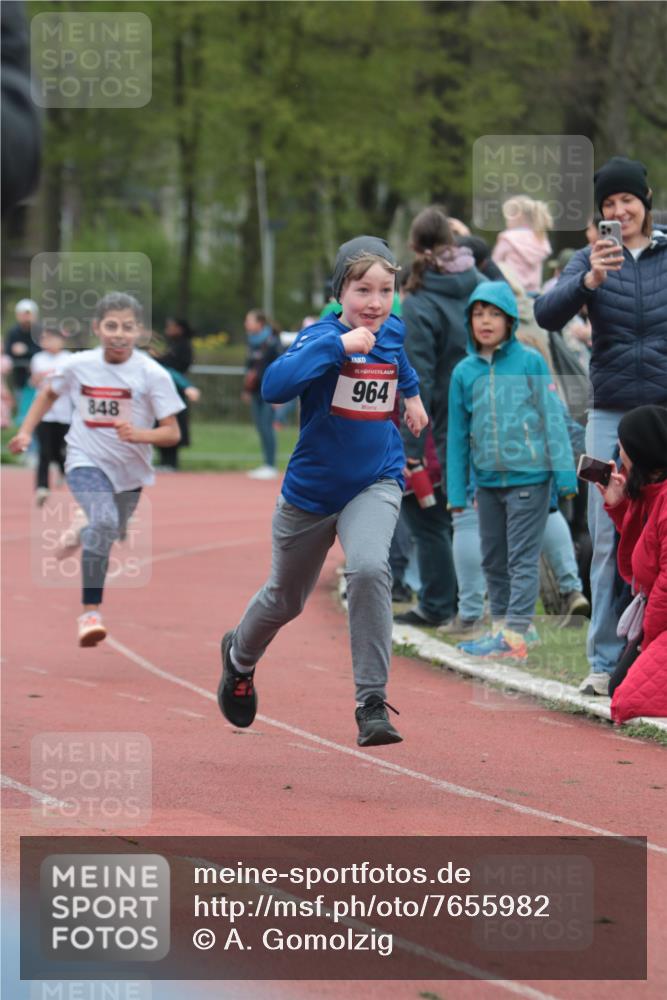 13.04.2025 - Hammer Lauf A. Gomolzig http://msf.ph/oto/7655982 13.04.2025 09:26:07 Ziel 836, 848, 854, 865, 934, 942, 964, 1320, 1448, 1456, 1710 meine-sportfotos.de