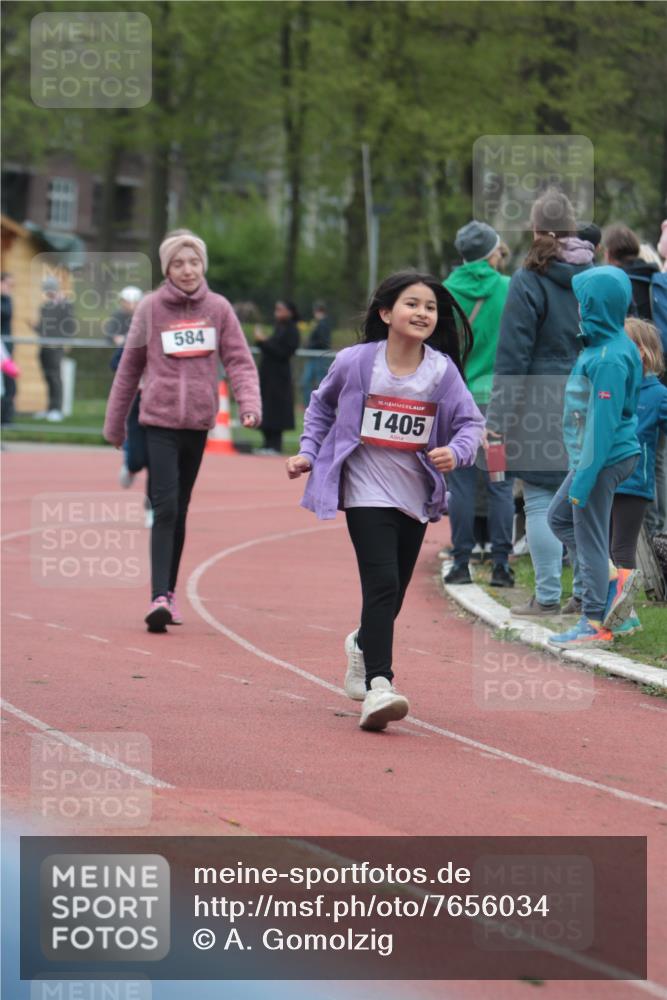 13.04.2025 - Hammer Lauf A. Gomolzig http://msf.ph/oto/7656034 13.04.2025 09:26:32 Ziel 584, 778, 1321, 1405, 1473 meine-sportfotos.de