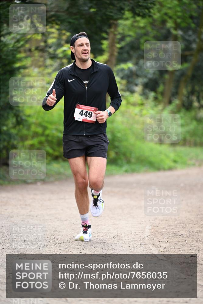 13.04.2025 - Hammer Lauf Dr. Thomas Lammeyer http://msf.ph/oto/7656035 13.04.2025 10:38:20 Laufen 15, 449, 57 meine-sportfotos.de