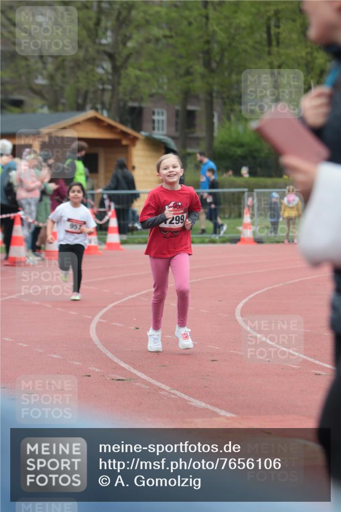 13.04.2025 - Hammer Lauf A. Gomolzig http://msf.ph/oto/7656106 13.04.2025 09:27:21 Ziel 957, 1299 meine-sportfotos.de