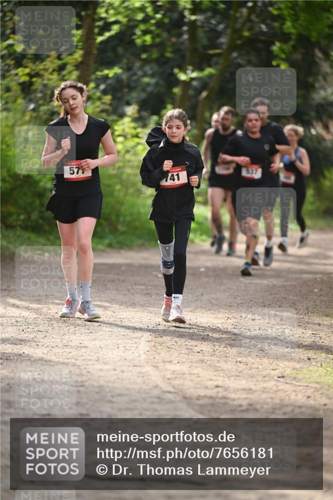 13.04.2025 - Hammer Lauf Dr. Thomas Lammeyer http://msf.ph/oto/7656181 13.04.2025 10:38:57 Laufen 57, 41, 537 meine-sportfotos.de