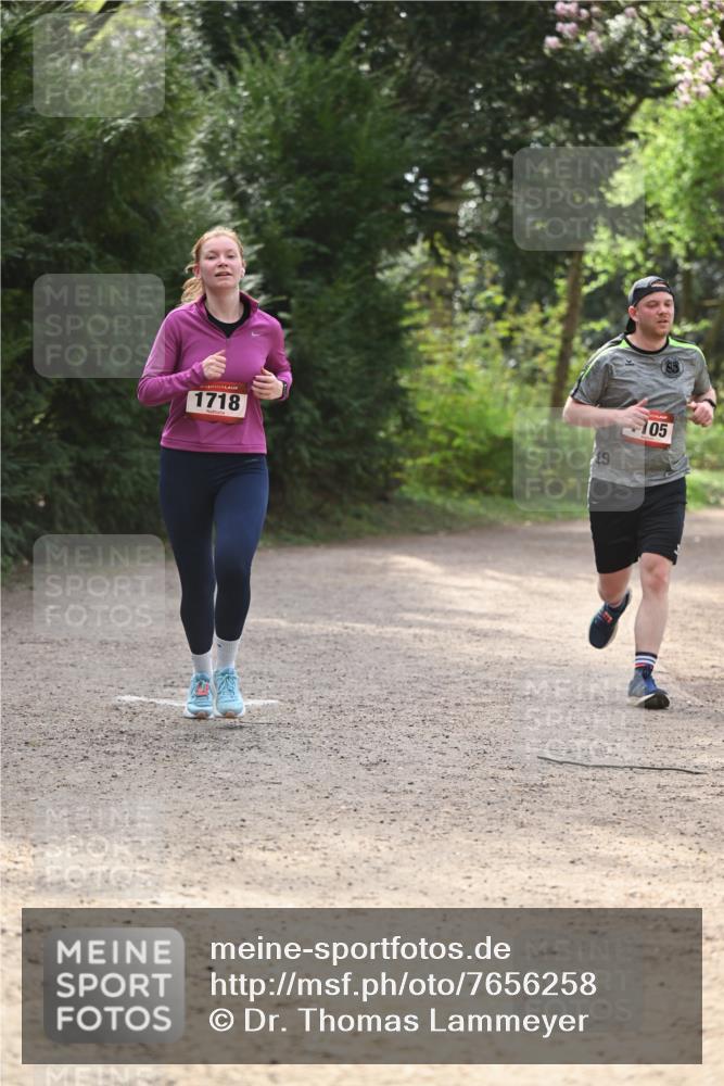 13.04.2025 - Hammer Lauf Dr. Thomas Lammeyer http://msf.ph/oto/7656258 13.04.2025 10:39:12 Laufen 1718, 19, 105 meine-sportfotos.de