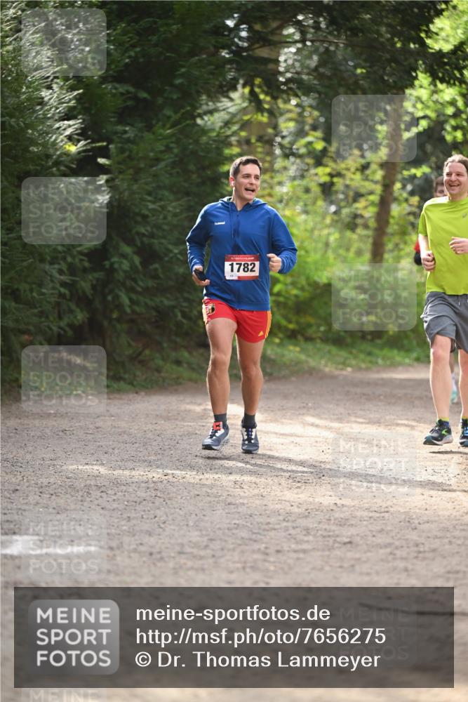 13.04.2025 - Hammer Lauf Dr. Thomas Lammeyer http://msf.ph/oto/7656275 13.04.2025 10:39:18 Laufen 15, 1782, 13 meine-sportfotos.de