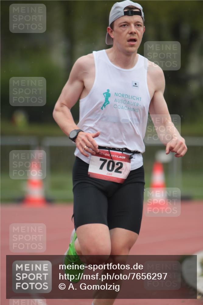 13.04.2025 - Hammer Lauf A. Gomolzig http://msf.ph/oto/7656297 13.04.2025 10:04:45 Ziel 702, 1175 meine-sportfotos.de