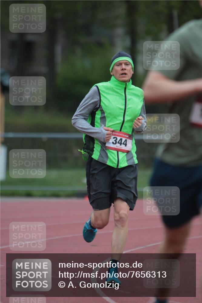 13.04.2025 - Hammer Lauf A. Gomolzig http://msf.ph/oto/7656313 13.04.2025 10:05:32 Ziel 344 meine-sportfotos.de