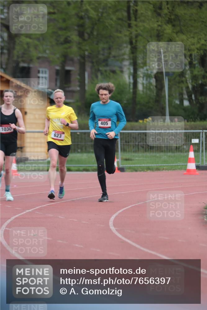 13.04.2025 - Hammer Lauf A. Gomolzig http://msf.ph/oto/7656397 13.04.2025 10:06:33 Ziel 405, 623, 656, 1030 meine-sportfotos.de