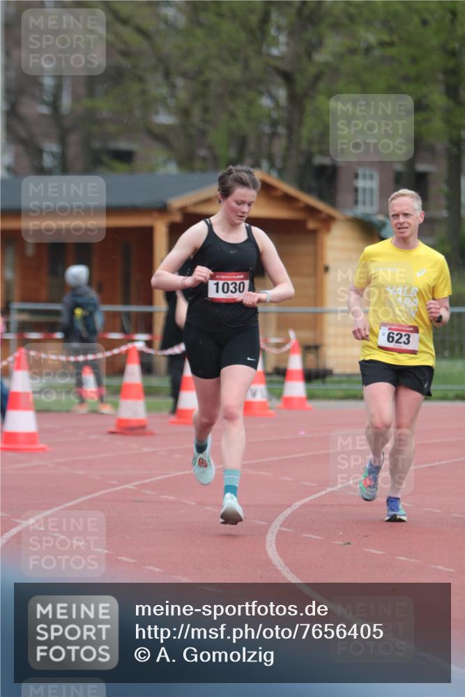 13.04.2025 - Hammer Lauf A. Gomolzig http://msf.ph/oto/7656405 13.04.2025 10:06:35 Ziel 405, 623, 1030 meine-sportfotos.de
