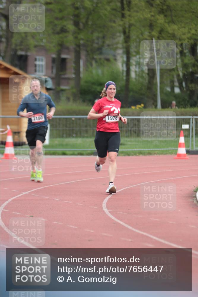 13.04.2025 - Hammer Lauf A. Gomolzig http://msf.ph/oto/7656447 13.04.2025 10:06:54 Ziel 1180, 1978 meine-sportfotos.de