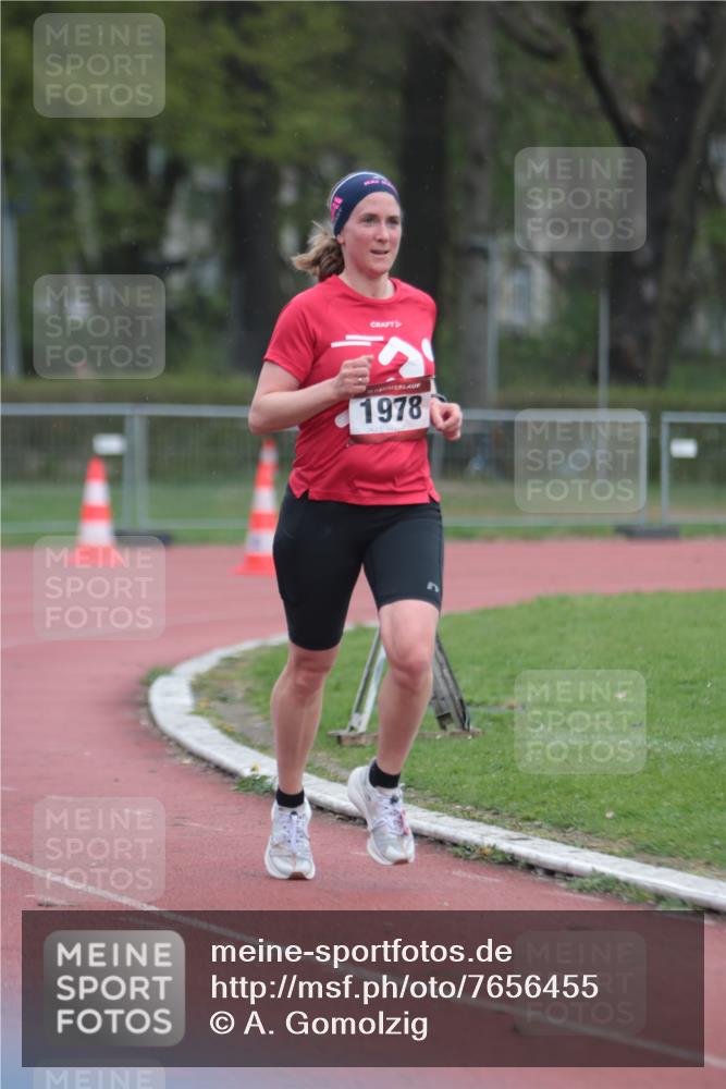 13.04.2025 - Hammer Lauf A. Gomolzig http://msf.ph/oto/7656455 13.04.2025 10:06:57 Ziel 1180, 1978 meine-sportfotos.de