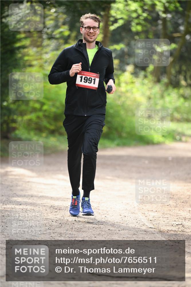 13.04.2025 - Hammer Lauf Dr. Thomas Lammeyer http://msf.ph/oto/7656511 13.04.2025 10:40:04 Laufen 15, 1991 meine-sportfotos.de