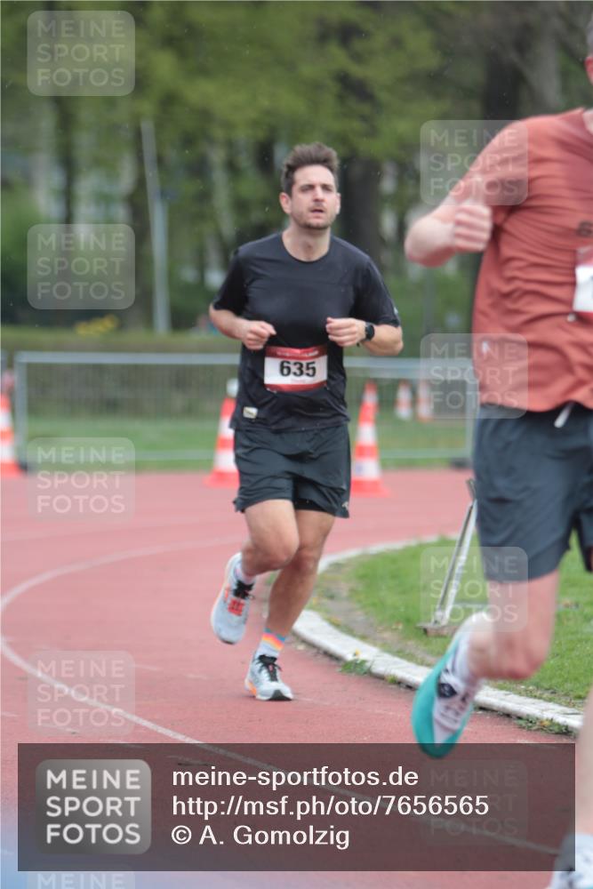 13.04.2025 - Hammer Lauf A. Gomolzig http://msf.ph/oto/7656565 13.04.2025 10:07:49 Ziel 272, 635, 1739, 1959 meine-sportfotos.de