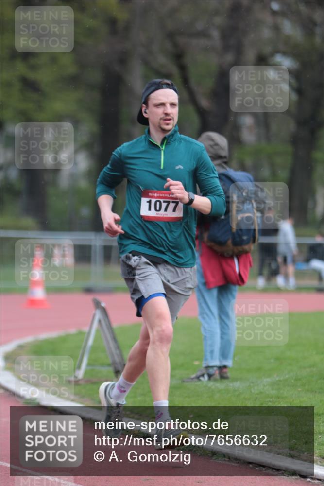 13.04.2025 - Hammer Lauf A. Gomolzig http://msf.ph/oto/7656632 13.04.2025 10:08:07 Ziel 390, 889, 1077, 1717, 1797 meine-sportfotos.de