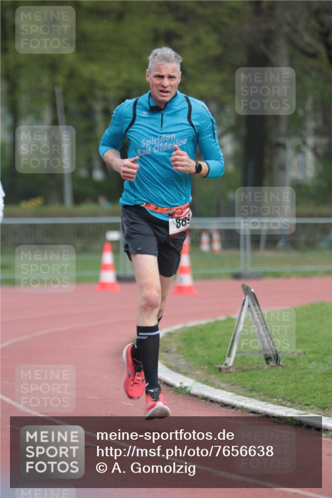 13.04.2025 - Hammer Lauf A. Gomolzig http://msf.ph/oto/7656638 13.04.2025 10:08:13 Ziel 390, 889, 1717, 1797 meine-sportfotos.de
