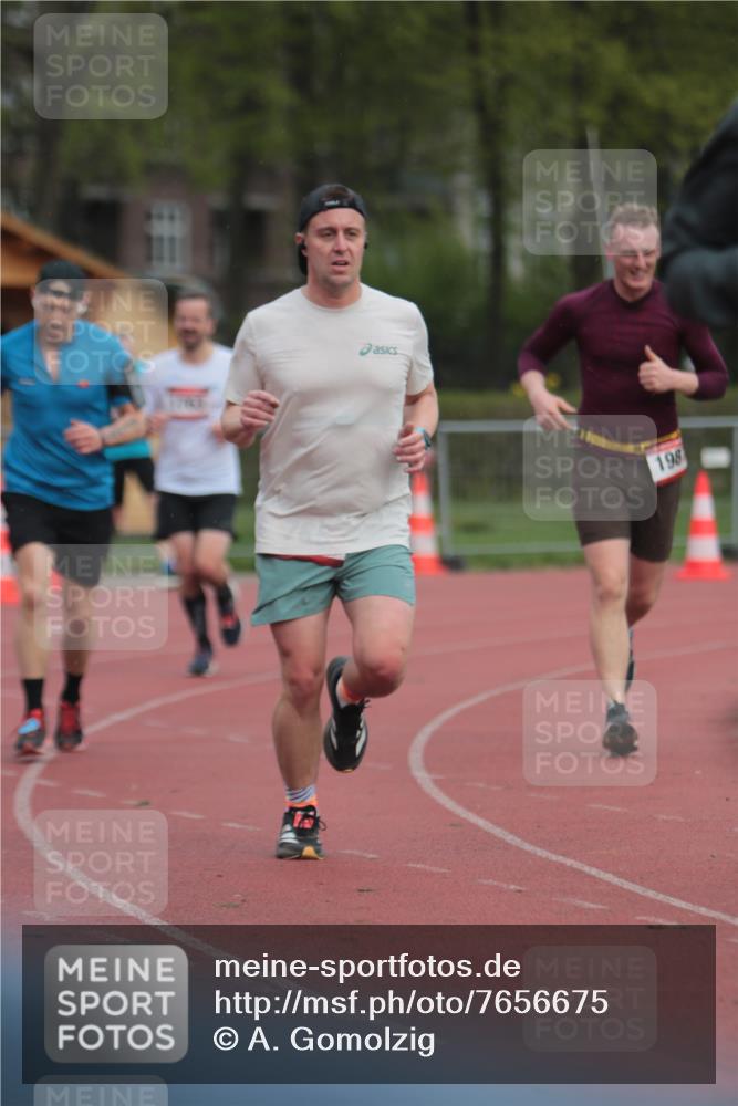 13.04.2025 - Hammer Lauf A. Gomolzig http://msf.ph/oto/7656675 13.04.2025 10:08:29 Ziel 132, 239, 744, 766, 1349, 1763, 1987 meine-sportfotos.de