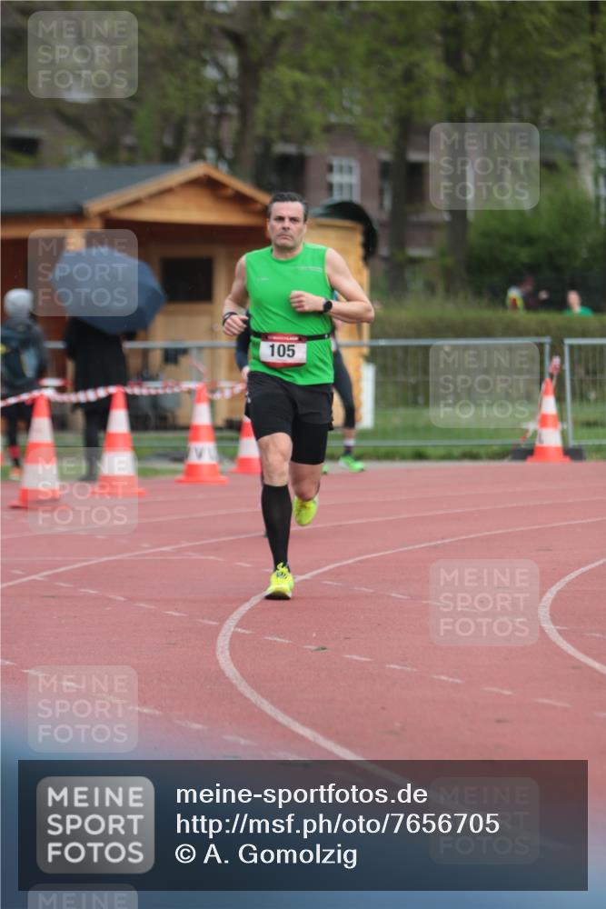 13.04.2025 - Hammer Lauf A. Gomolzig http://msf.ph/oto/7656705 13.04.2025 10:08:39 Ziel 105, 219, 649 meine-sportfotos.de