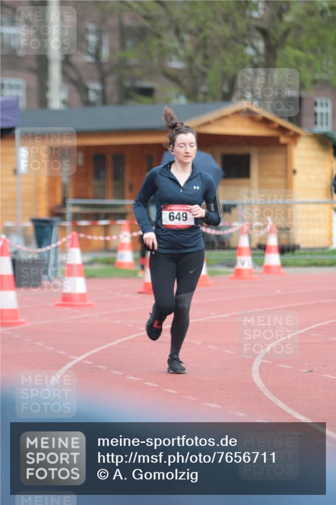 13.04.2025 - Hammer Lauf A. Gomolzig http://msf.ph/oto/7656711 13.04.2025 10:08:41 Ziel 105, 219, 649 meine-sportfotos.de