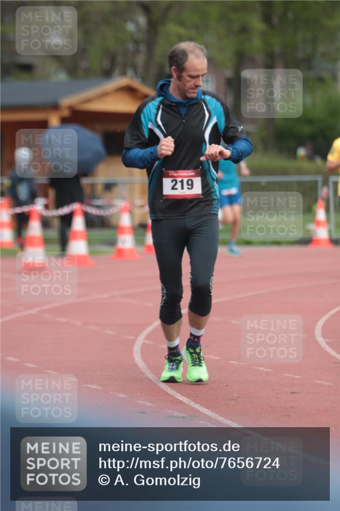 13.04.2025 - Hammer Lauf A. Gomolzig http://msf.ph/oto/7656724 13.04.2025 10:08:46 Ziel 219, 1070, 1809 meine-sportfotos.de