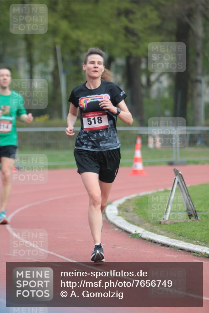 13.04.2025 - Hammer Lauf A. Gomolzig http://msf.ph/oto/7656749 13.04.2025 10:08:59 Ziel 214, 518 meine-sportfotos.de