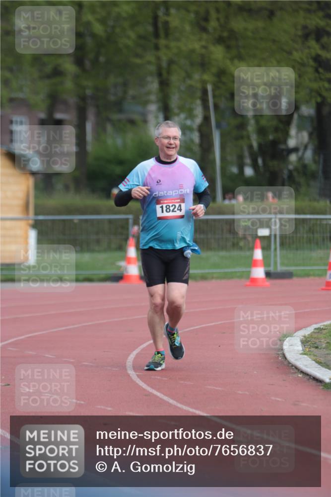 13.04.2025 - Hammer Lauf A. Gomolzig http://msf.ph/oto/7656837 13.04.2025 10:09:36 Ziel 1824 meine-sportfotos.de