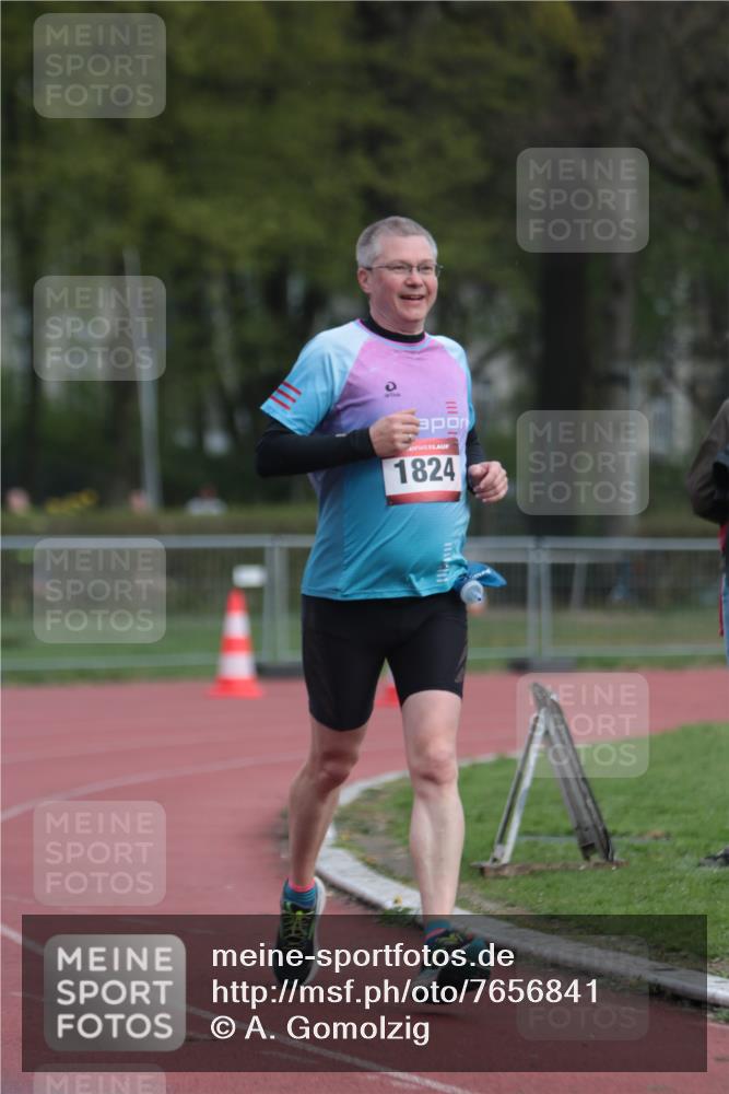 13.04.2025 - Hammer Lauf A. Gomolzig http://msf.ph/oto/7656841 13.04.2025 10:09:38 Ziel 611, 1824 meine-sportfotos.de