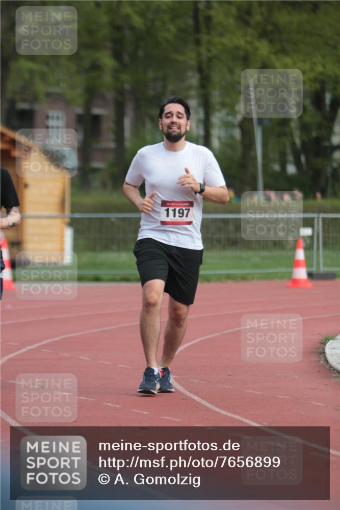 13.04.2025 - Hammer Lauf A. Gomolzig http://msf.ph/oto/7656899 13.04.2025 10:10:03 Ziel 1197, 1976 meine-sportfotos.de