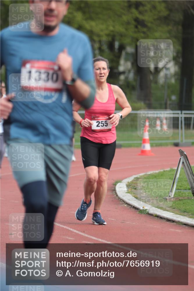 13.04.2025 - Hammer Lauf A. Gomolzig http://msf.ph/oto/7656919 13.04.2025 10:10:20 Ziel 255, 620, 1110, 1148, 1229, 1330, 1714, 1715, 1716, 1743, 1902, 1949 meine-sportfotos.de
